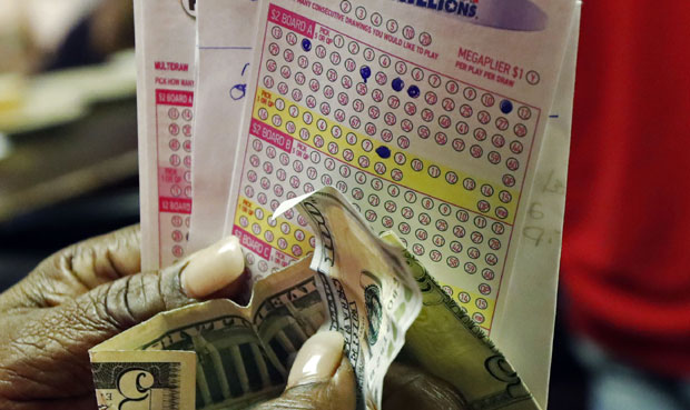 Добитник 1,5 милијарди долара на лутрији чекао пет месеци да се јави